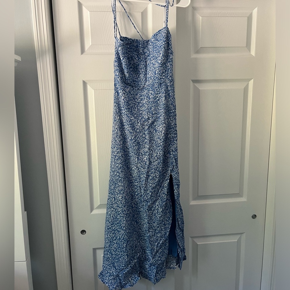 Lulu's Blue Floral Strapless Dress